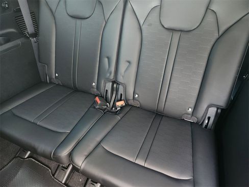 New 2026 Kia Sorento S image 20