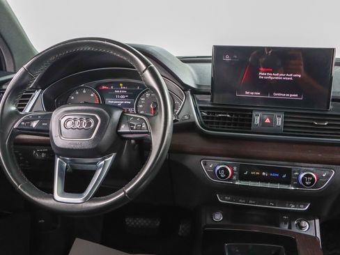 Used 2023 Audi Q5 2.0T Premium w/ Convenience Package image 16