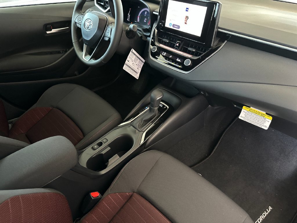 Used 2026 Toyota Corolla SE FWD image 14
