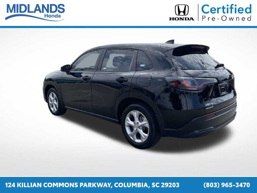 Certified 2025 Honda HR-V LX image 4