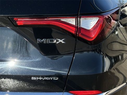 Certified 2024 Acura MDX SH-AWD w/ Technology Package image 7