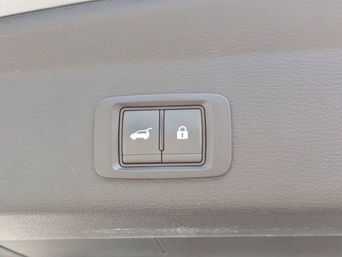 Used 2024 Mitsubishi Outlander SE FWD image 14