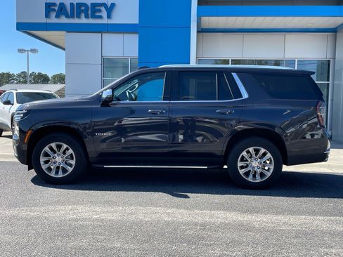 Used 2025 Chevrolet Tahoe Premier image 2