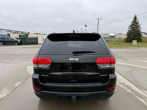Used 2017 Jeep Grand Cherokee Laredo w/ Quick Order Package 23E image 5