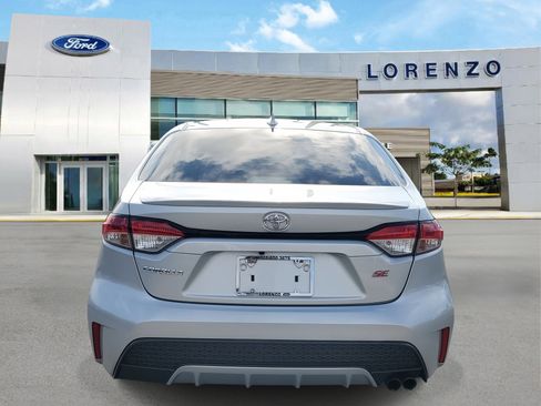 Used 2021 Toyota Corolla SE image 6