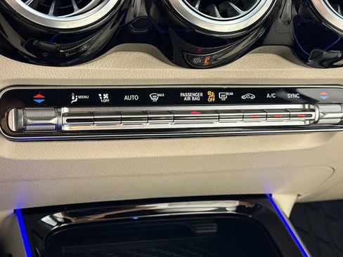 Used 2026 Mercedes-Benz GLB 250 image 23