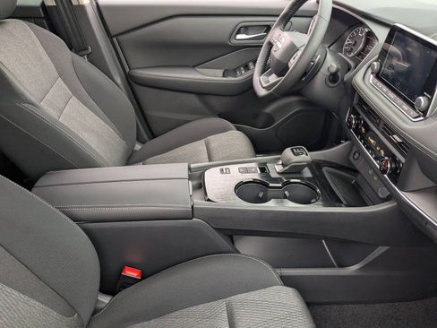 New 2026 Nissan Rogue SV FWD image 30
