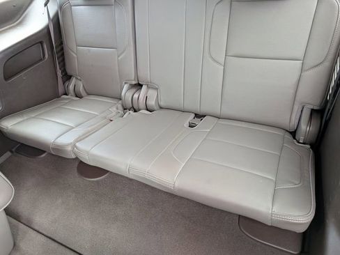 Used 2020 GMC Yukon Denali w/ Denali Premium Package RWD image 34