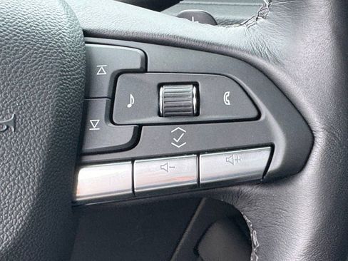 Used 2024 Cadillac XT4 Premium Luxury w/ Technology Package image 20