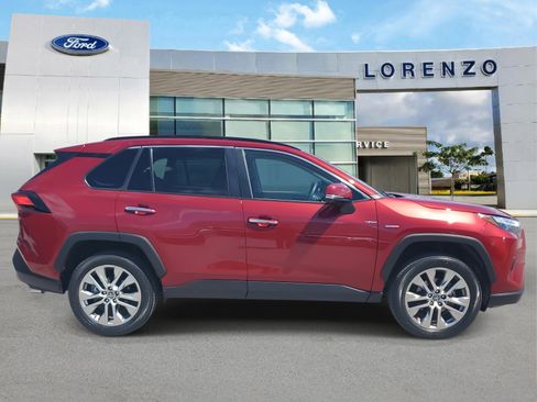 Used 2023 Toyota RAV4 Limited image 4