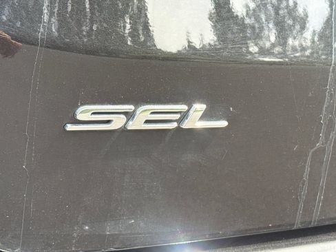 Used 2024 Ford Edge SEL AWD/4WD image 27