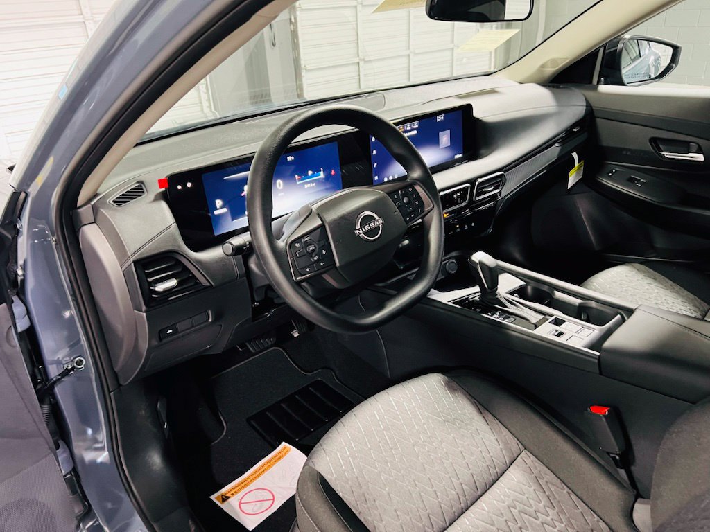 New 2027 Nissan Sentra SV FWD image 18