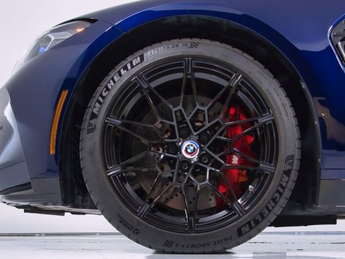 Used 2023 BMW M3 w/ M Carbon Exterior Package RWD image 8