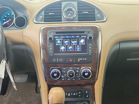 Certified 2013 Buick Enclave Premium image 23