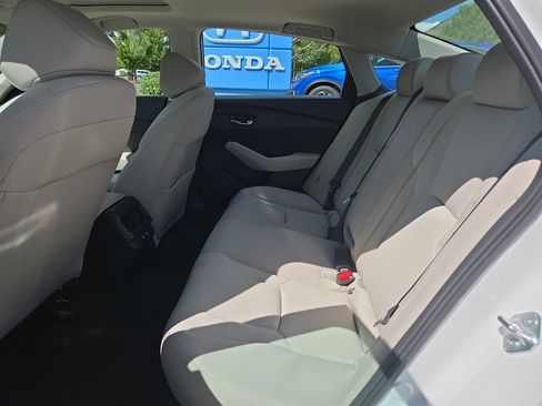 New 2025 Honda Accord SE image 28