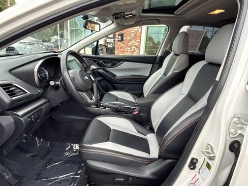 Used 2019 Subaru Crosstrek 2.0i Limited w/ Moonroof Package w/Navigation image 11