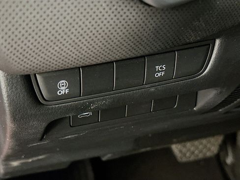 Used 2025 MAZDA CX-50 AWD 2.5 S w/ Premium Package image 17