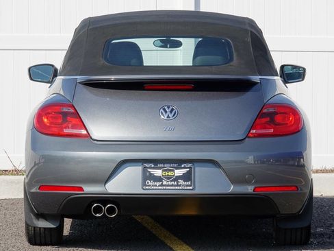 Used 2013 Volkswagen Beetle TDI FWD image 19