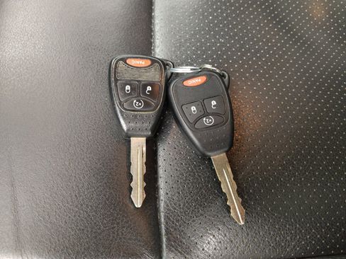 Used 2017 Jeep Compass High Altitude image 32