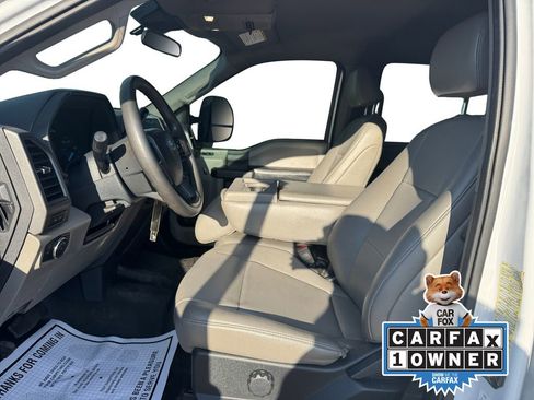 Used 2022 Ford F550 2WD Crew Cab Super Duty w/ Power Equipment Group image 11