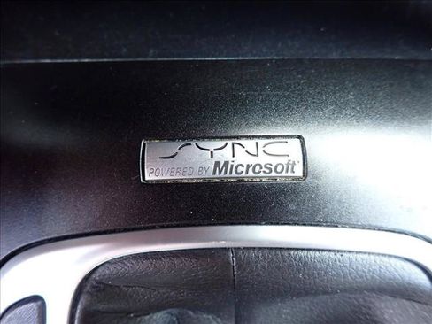 Used 2014 Ford Fusion SE FWD image 15