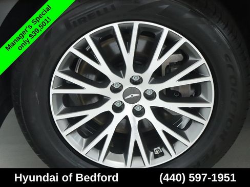 Used 2024 Genesis GV80 2.5T AWD/4WD image 40
