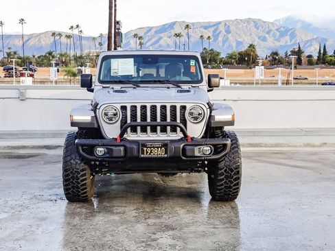 Used 2020 Jeep Gladiator Rubicon image 3