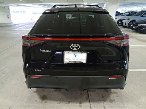 Used 2025 Toyota bZ4X FWD w/ Weather Package image 6