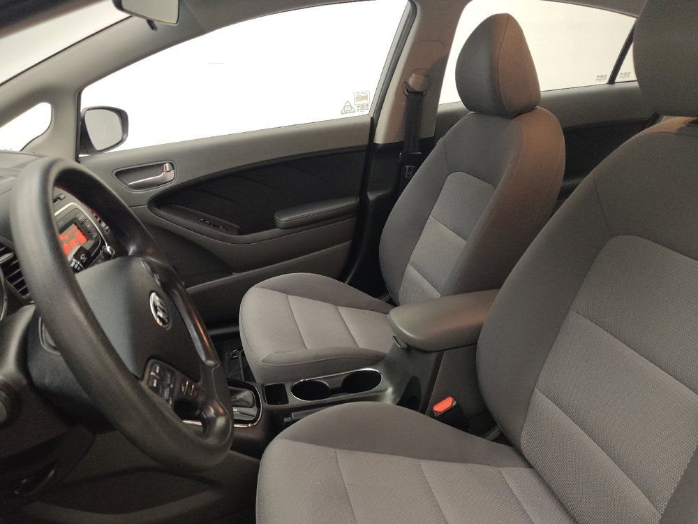 Used 2018 Kia Forte LX FWD image 17