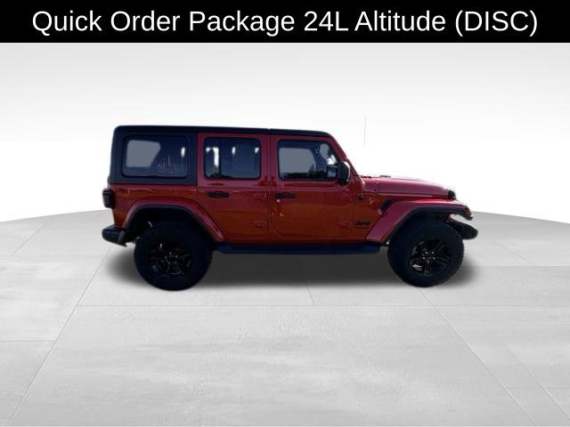 Used 2022 Jeep Wrangler Unlimited Sahara AWD/4WD image 6
