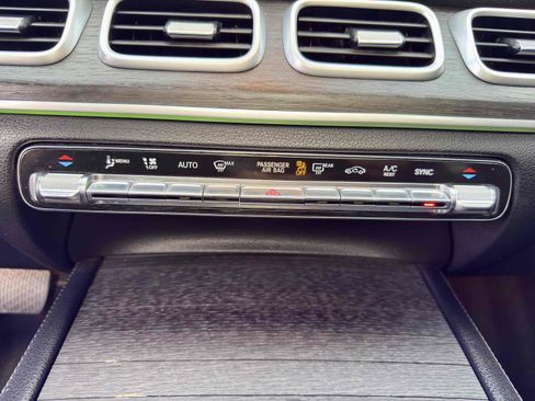 Used 2021 Mercedes-Benz GLE 350 4MATIC image 74