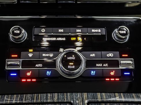 Used 2021 Lincoln Navigator Black Label image 15