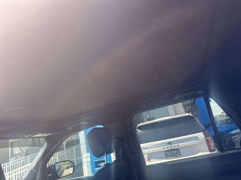 Used 2020 Ford Expedition Max Limited w/ Texas Edition Package image 15