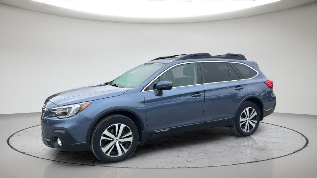 Used 2018 Subaru Outback 2.5i Limited AWD/4WD image 11