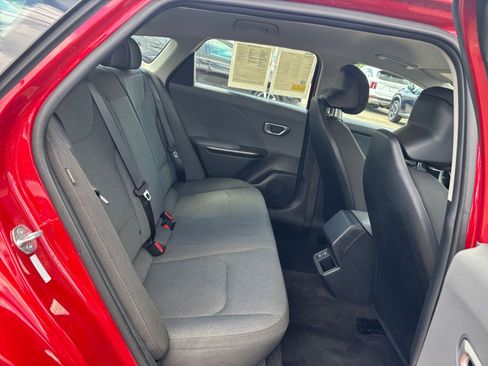 Used 2025 Kia K4 FWD image 24