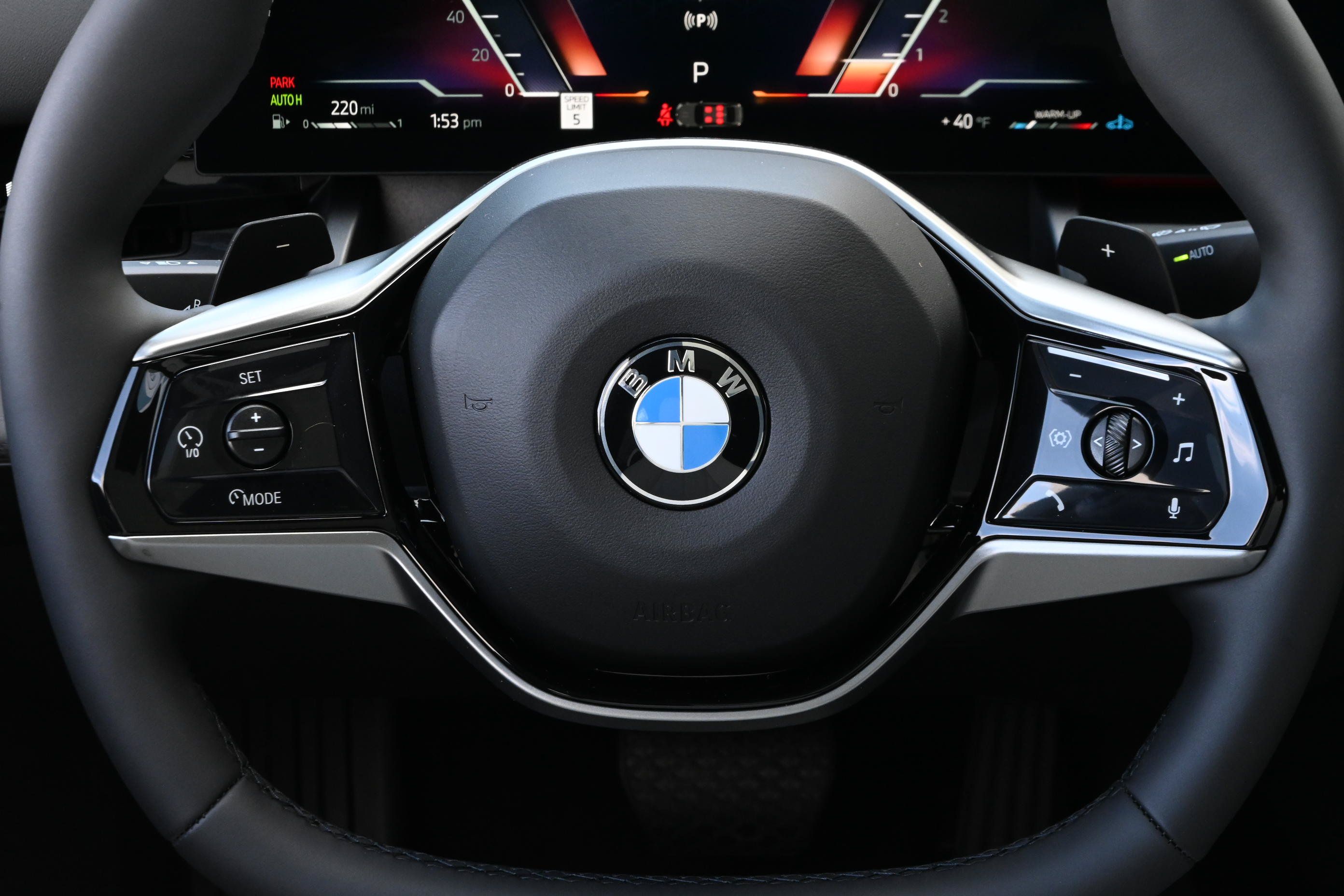 Used 2026 BMW 530i w/ Executive Package RWD image 27