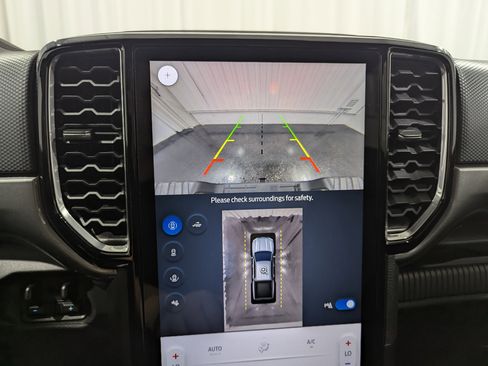 Used 2024 Ford Ranger XLT image 28