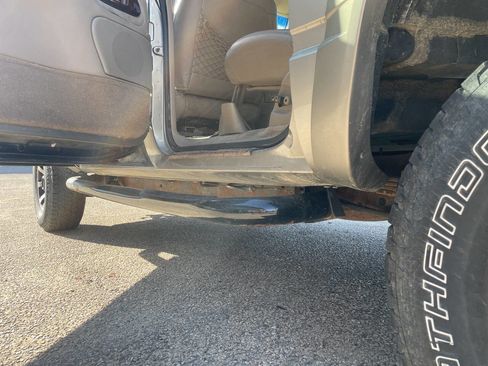 Used 1999 Chevrolet Suburban 2500 w/ Preferred Equipment Group 3 image 19