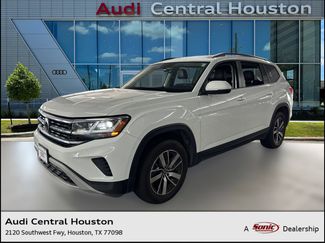 Used 2021 Volkswagen Atlas SE image 1