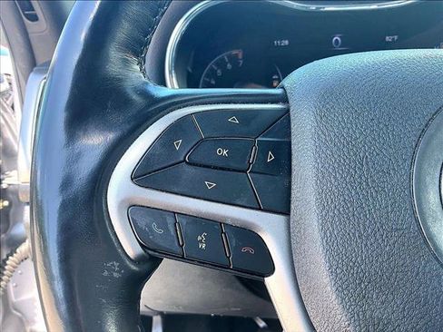 Used 2018 Jeep Grand Cherokee Altitude AWD/4WD image 20