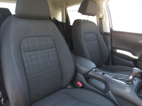 New 2026 Honda HR-V LX image 7