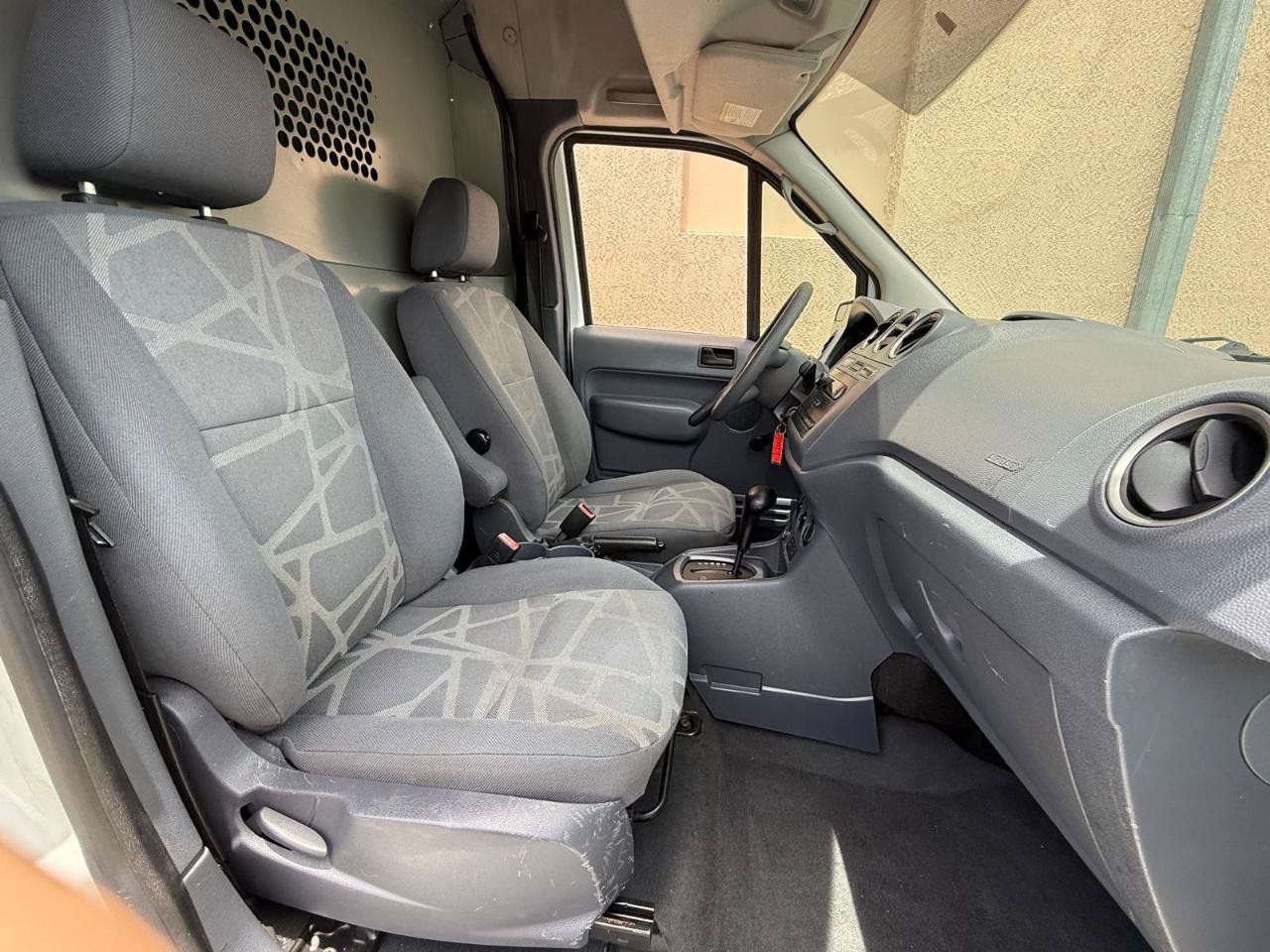 Used 2013 Ford Transit Connect XL FWD image 15