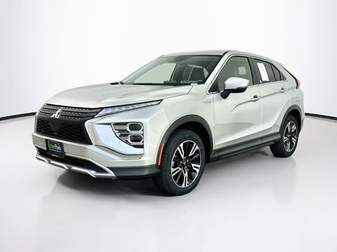 Used 2024 Mitsubishi Eclipse Cross SE AWD/4WD image 3