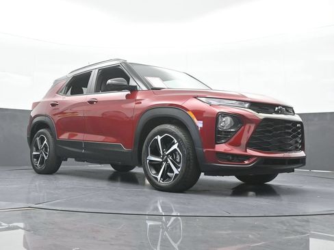 Used 2023 Chevrolet TrailBlazer RS FWD image 60