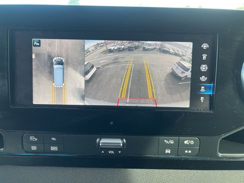 Used 2024 Mercedes-Benz Sprinter 144 Cargo image 22