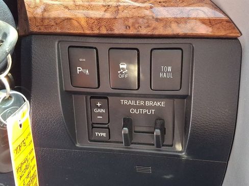 Used 2017 Toyota Tundra 1794 Edition AWD/4WD image 26