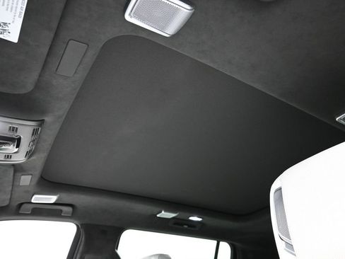 Used 2026 Cadillac Escalade ESV Platinum Sport w/ LPO, ONYX Package AWD/4WD image 13