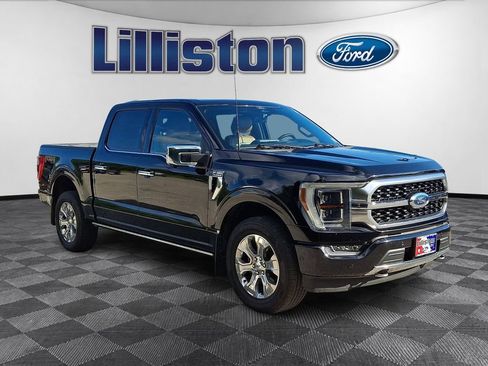 Used 2022 Ford F150 Platinum w/ FX4 Off-Road Package AWD/4WD image 3