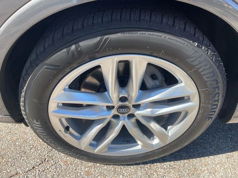 Used 2018 Audi Q7 3.0T Prestige image 9