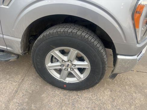 Used 2021 Ford F150 XLT w/ Equipment Group 302A High image 4